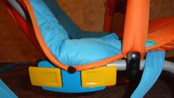 Детские кресла-качалки и шезлонги для новорожденных – как выбрать?