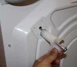 Pravila za samostojno priključitev pralnega stroja na vodovod in kanalizacijo